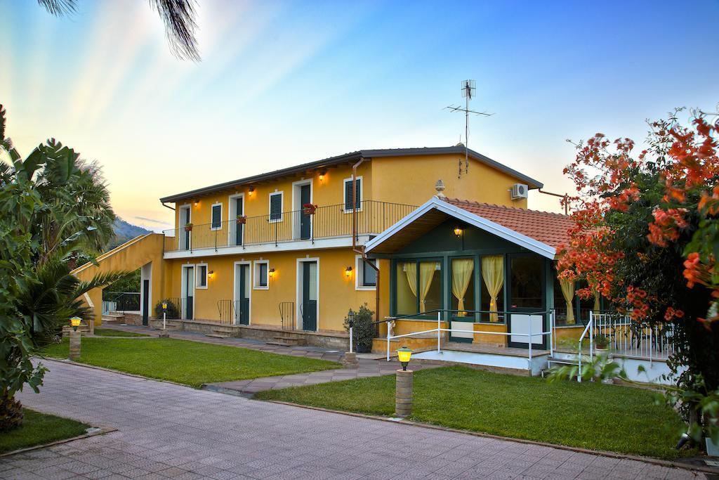 Gaggi Casa Vacanze Alcantara מראה חיצוני תמונה